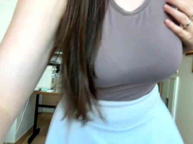EmillyCarte webcam