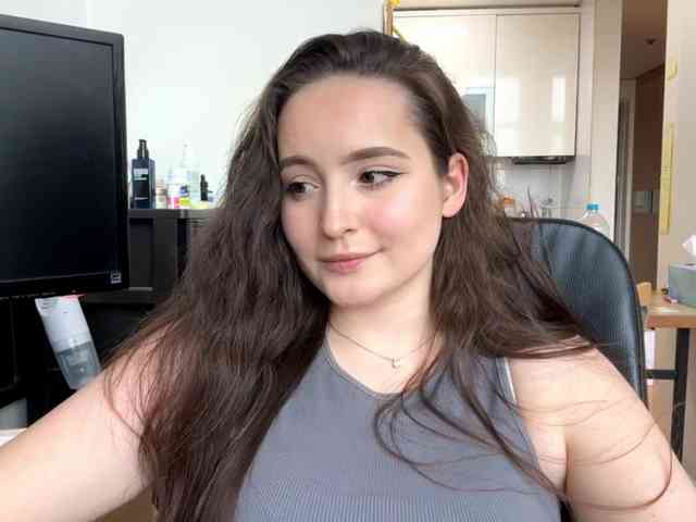 EmillyCarte webcam