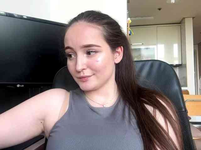 EmillyCarte webcam