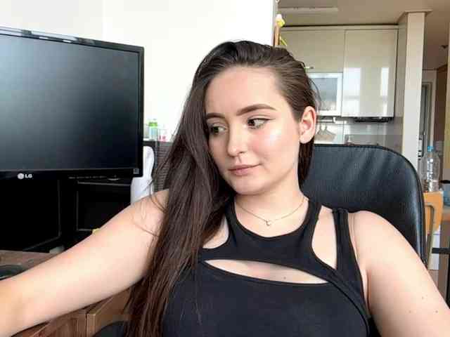EmillyCarte webcam