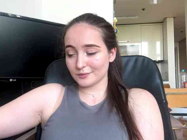 EmillyCarte webcam