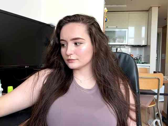 EmillyCarte webcam