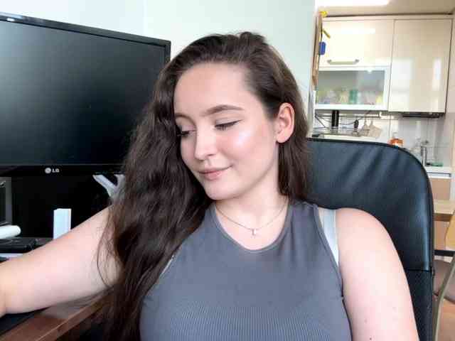 EmillyCarte webcam