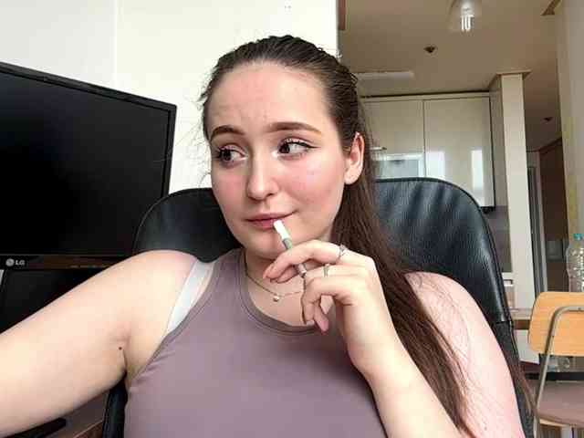 EmillyCarte Sex Cam Show