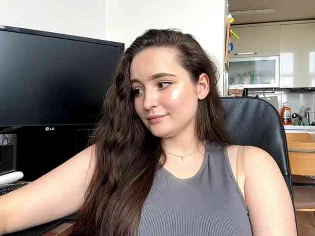 EmillyCarte webcam