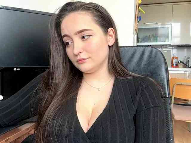 EmillyCarte webcam