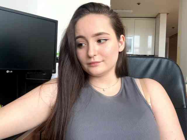 EmillyCarte webcam