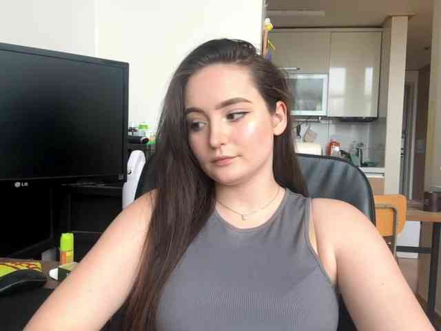 EmillyCarte webcam