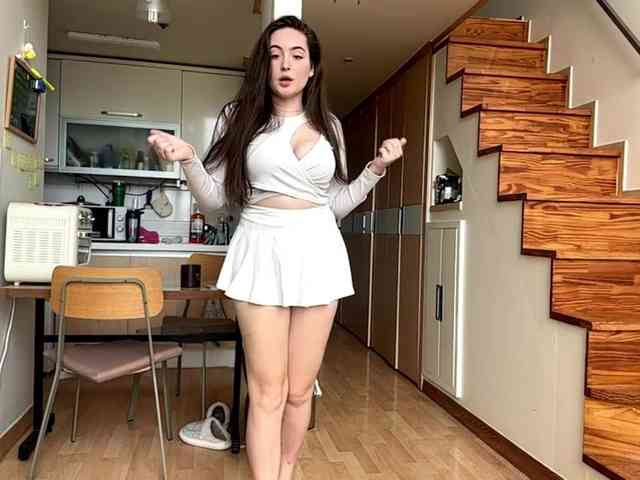 EmillyCarte webcam