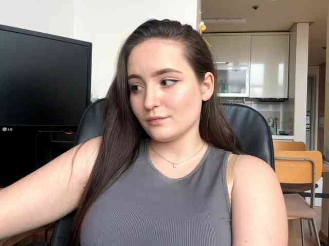 EmillyCarte webcam