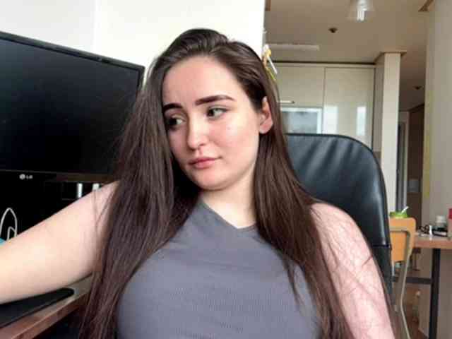 EmillyCarte webcam
