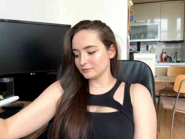 EmillyCarte webcam