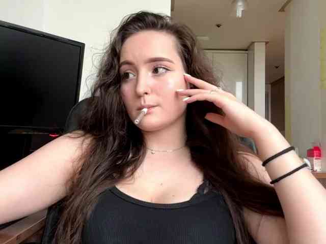EmillyCarte webcam