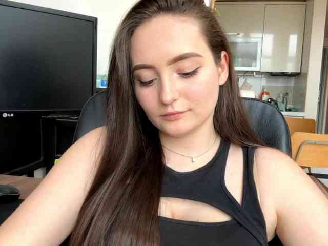 EmillyCarte webcam