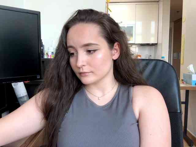 EmillyCarte webcam