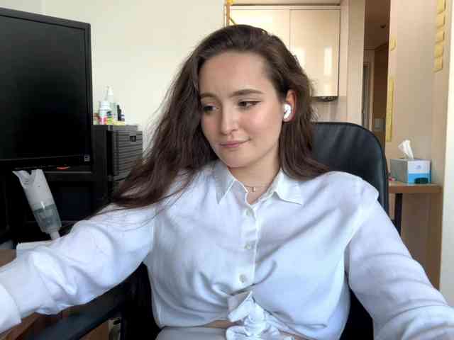EmillyCarte webcam