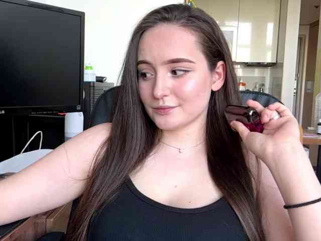 EmillyCarte webcam