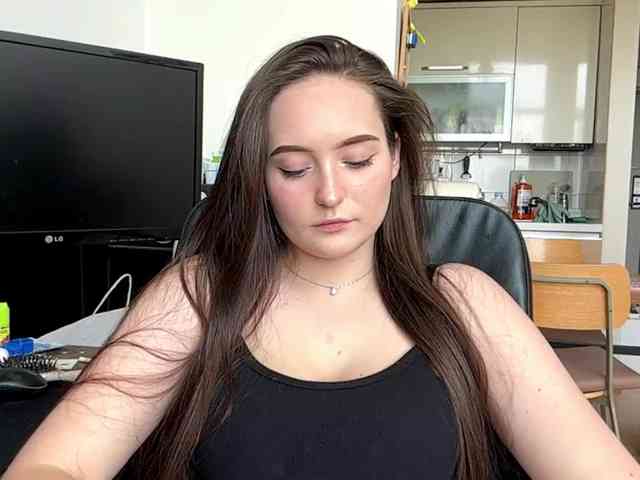 EmillyCarte webcam