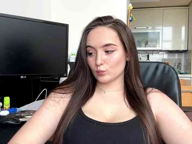 EmillyCarte webcam