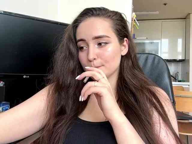 EmillyCarte webcam