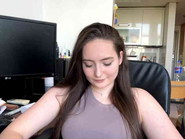EmillyCarte webcam