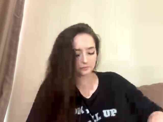 xxx live show EmillyCarte