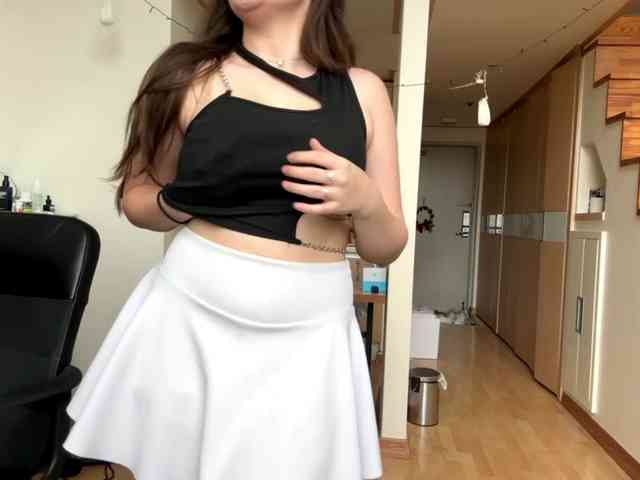 EmillyCarte webcam