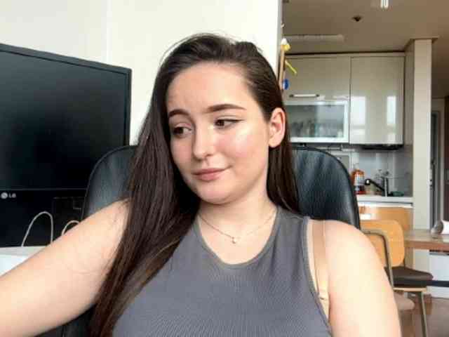 EmillyCarte webcam