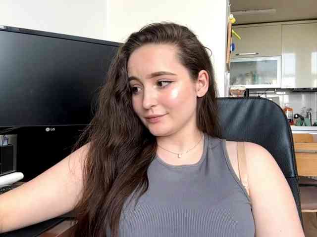 EmillyCarte webcam