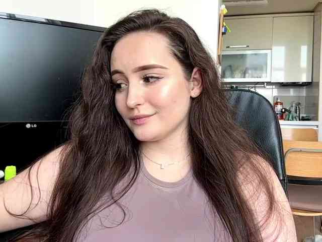EmillyCarte webcam