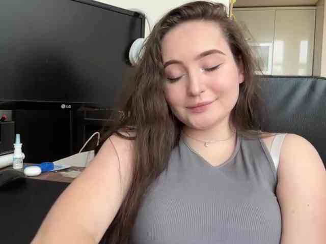 EmillyCarte webcam