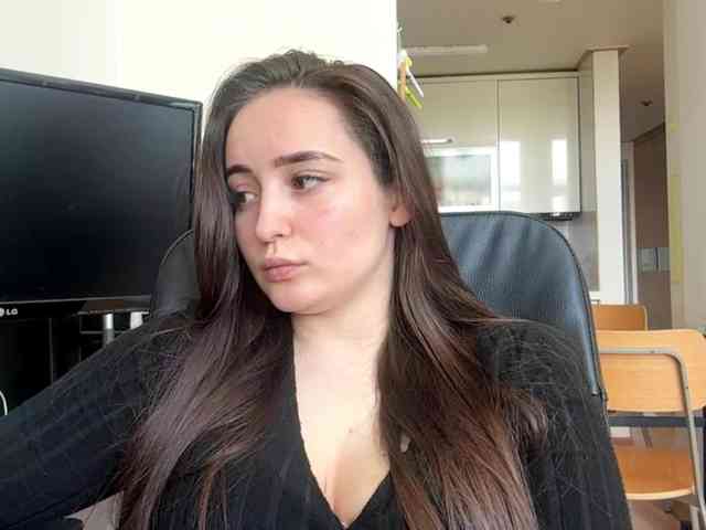 EmillyCarte webcam