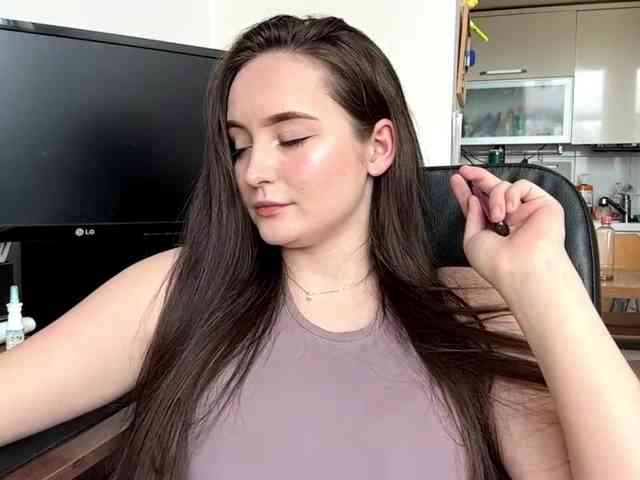 EmillyCarte webcam
