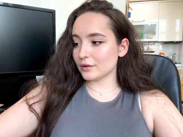 EmillyCarte webcam