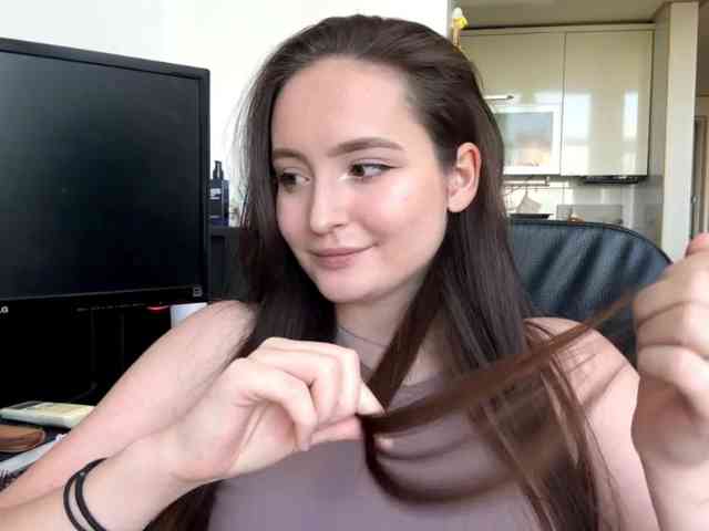 EmillyCarte webcam