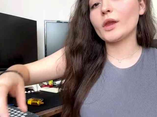 EmillyCarte webcam
