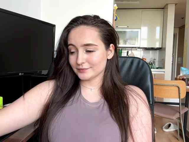 EmillyCarte webcam