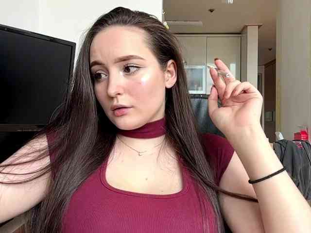 EmillyCarte webcam
