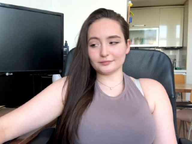 EmillyCarte webcam