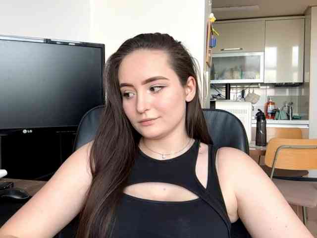 EmillyCarte webcam