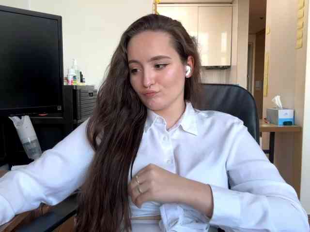 EmillyCarte webcam