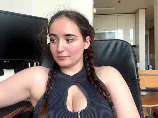 EmillyCarte webcam