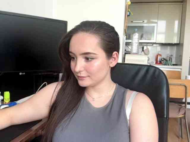 EmillyCarte webcam