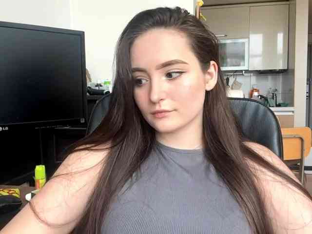 EmillyCarte webcam