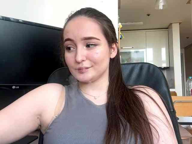 EmillyCarte webcam