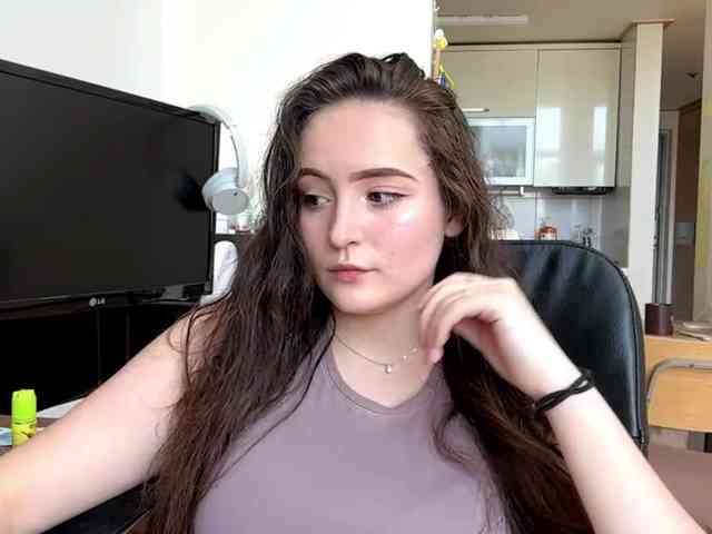 EmillyCarte webcam