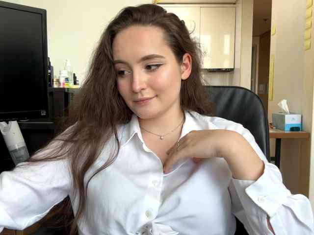 EmillyCarte webcam