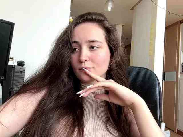 EmillyCarte webcam
