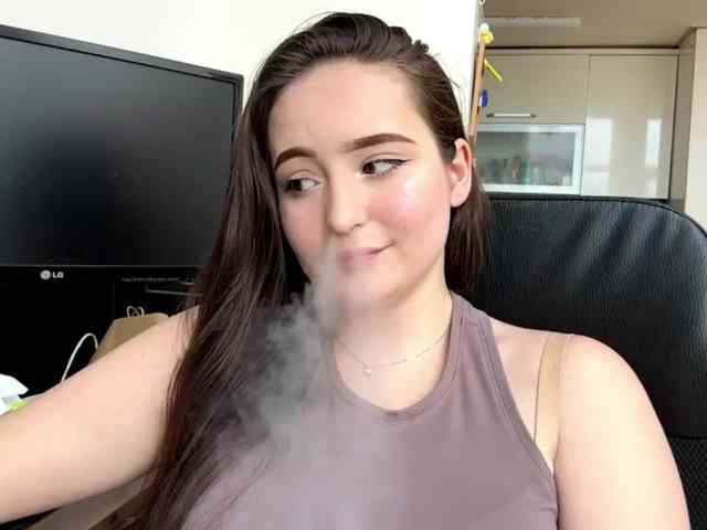 EmillyCarte webcam