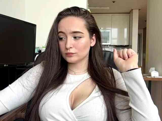 EmillyCarte webcam